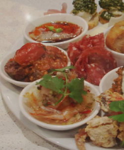 Apple Bar - Tourism Cairns 1