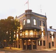 Australian Youth Hotel - Tourism Cairns