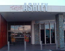 Ashley Hotel - Tourism Cairns 2