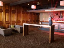 Daveys Hotel - Tourism Cairns 2