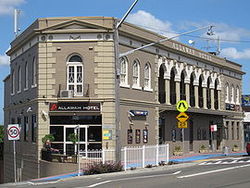 Allawah Hotel - Tourism Cairns 2