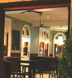 The Swan Hotel - Tourism Cairns 3