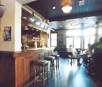 Australian Youth Hotel - Tourism Cairns 2