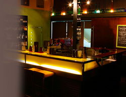 Glass Bar & Restaurant - Tourism Cairns 3