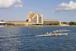 Lakes Resort Hotel - Tourism Cairns 3