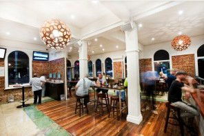 The Jubilee Hotel - Tourism Cairns 0
