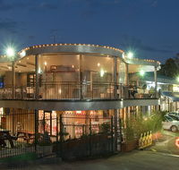 Castle Hill Tavern - Tourism Cairns