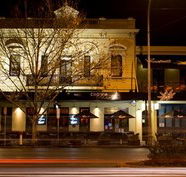 Crown and Sceptre Hotel - Tourism Cairns