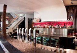 Griffins Head Hotel - Tourism Cairns 1