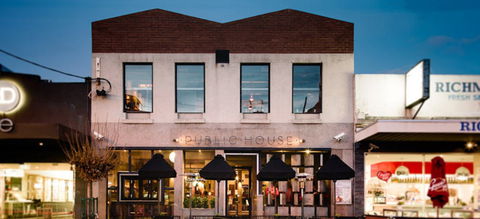 Public House - Tourism Cairns 0