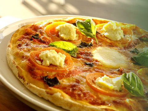 Olivo Woodfired Pizza & Pasta - Tourism Cairns 3