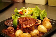La Quinta Mexican Cafe Y Bar - Tourism Cairns 1