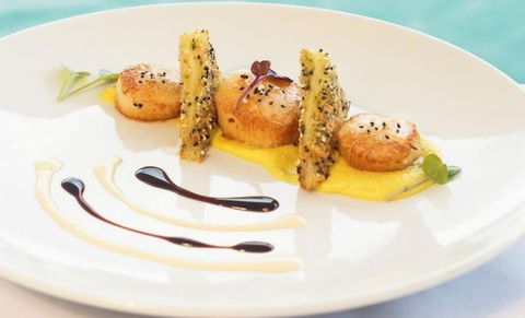 Glass Restaurant Marina Mirage - Tourism Cairns 0