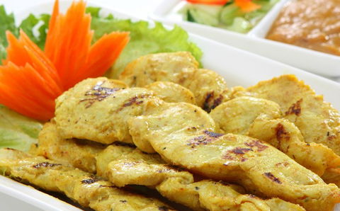 Warunee Thai Restaurant - Tourism Cairns 1