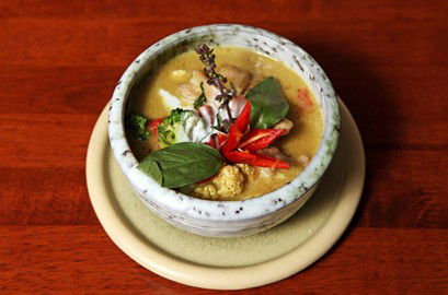 Green Papaya Balinese & Thai Cuisine - Tourism Cairns 1