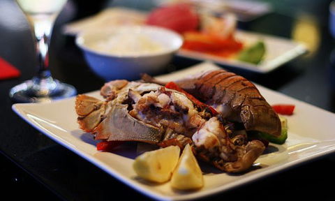 Hanazono Teppanyaki - Tourism Cairns 1