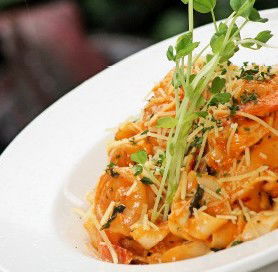 Toscani's At Victoria Point - Tourism Cairns 3