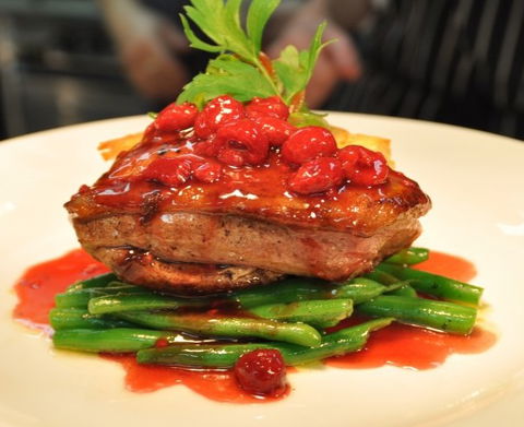 Garlic Clove Restaurant - Tourism Cairns 5