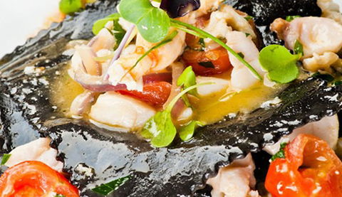 Lindoni's Italian Ristorante - Tourism Cairns 0