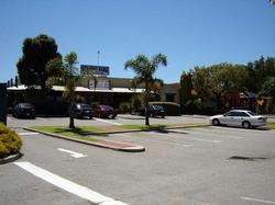 Wanneroo Villa Tavern - Tourism Cairns 0