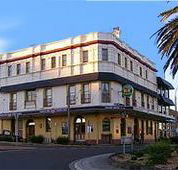 The Grand Hotel - Kiama - Tourism Cairns
