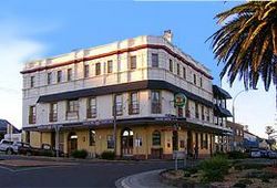 The Grand Hotel - Kiama - Tourism Cairns 0