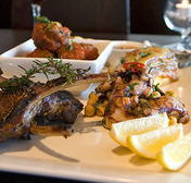 The Lounge Hotel - Tourism Cairns