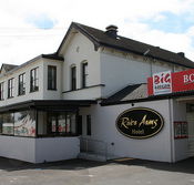 River Arms Hotel - Tourism Cairns