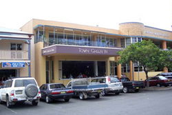 Town Green Inn - Tourism Cairns 0