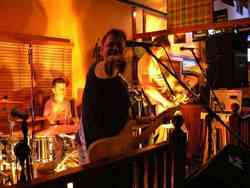 Finnian's Irish Tavern - Tourism Cairns 0