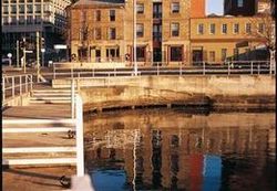 Customs House Waterfront Hotel - Tourism Cairns 3