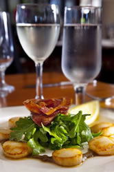 Pagoda Restaurant & Bar - Tourism Cairns 3