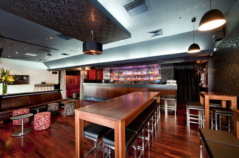 Kremlin Bar - Tourism Cairns 4