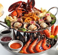 Crustaceans On The Wharf - Tourism Cairns