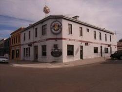 Club Hotel Bairnsdale - Tourism Cairns 0