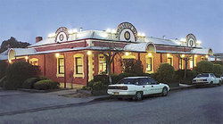 Newmarket Hotel Albury - Tourism Cairns 0