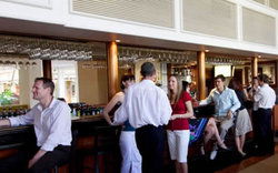 Cairns International Lobby Bar - Tourism Cairns 0