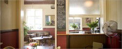 Healesville Hotel - Tourism Cairns 0