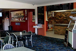 Greenwell Point Hotel - Tourism Cairns 0