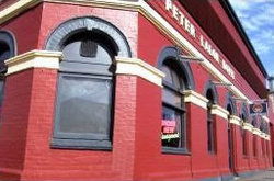 Peter Lalor Hotel - Tourism Cairns 1