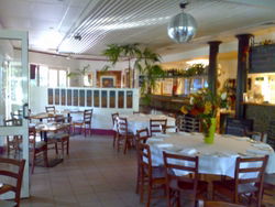 Clifton Capers Bar & Grill - Tourism Cairns 1