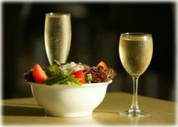 The Courthouse Hotel Port Douglas - Tourism Cairns 1