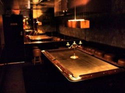 Iguana Bar - Tourism Cairns 1