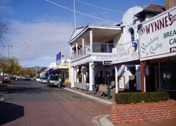 Mount Pleasant Hotel - Tourism Cairns 2