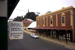 The Royal Hotel Carcoar - Tourism Cairns 2