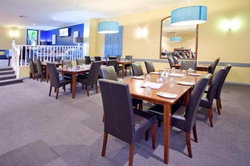 Royal Hotel Daylesford - Tourism Cairns 2