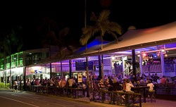 The Courthouse Hotel Port Douglas - Tourism Cairns 2