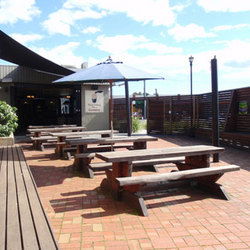 Royal Exchange Hotel - Tourism Cairns 3