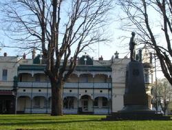 Leura Hotel - Tourism Cairns 3