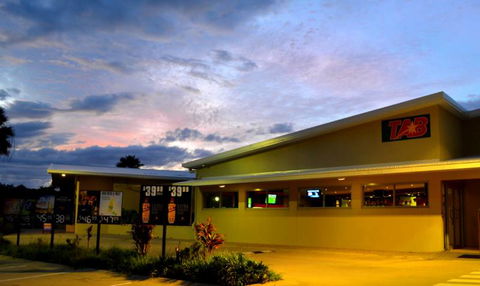 Toronto Workers Club - Tourism Cairns 4